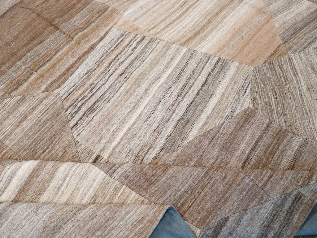 Contemporary Turkish Flatweave Patchwork Style Room Size Carpet, No.30968 - Galerie Shabab