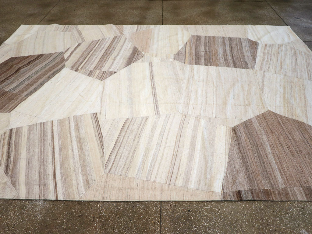 Contemporary Turkish Flatweave Patchwork Style Room Size Carpet, No.30969 - Galerie Shabab