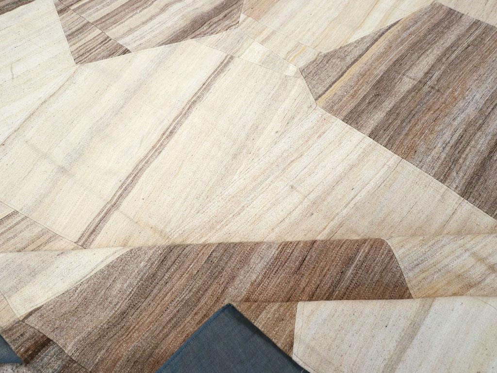 Contemporary Turkish Flatweave Patchwork Style Room Size Carpet, No.30969 - Galerie Shabab