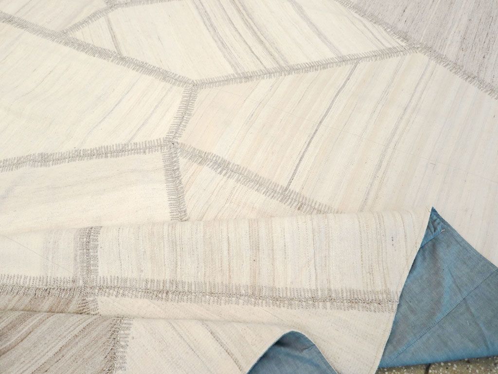 Modern Turkish Flatweave Kilim, No.30971 - Galerie Shabab