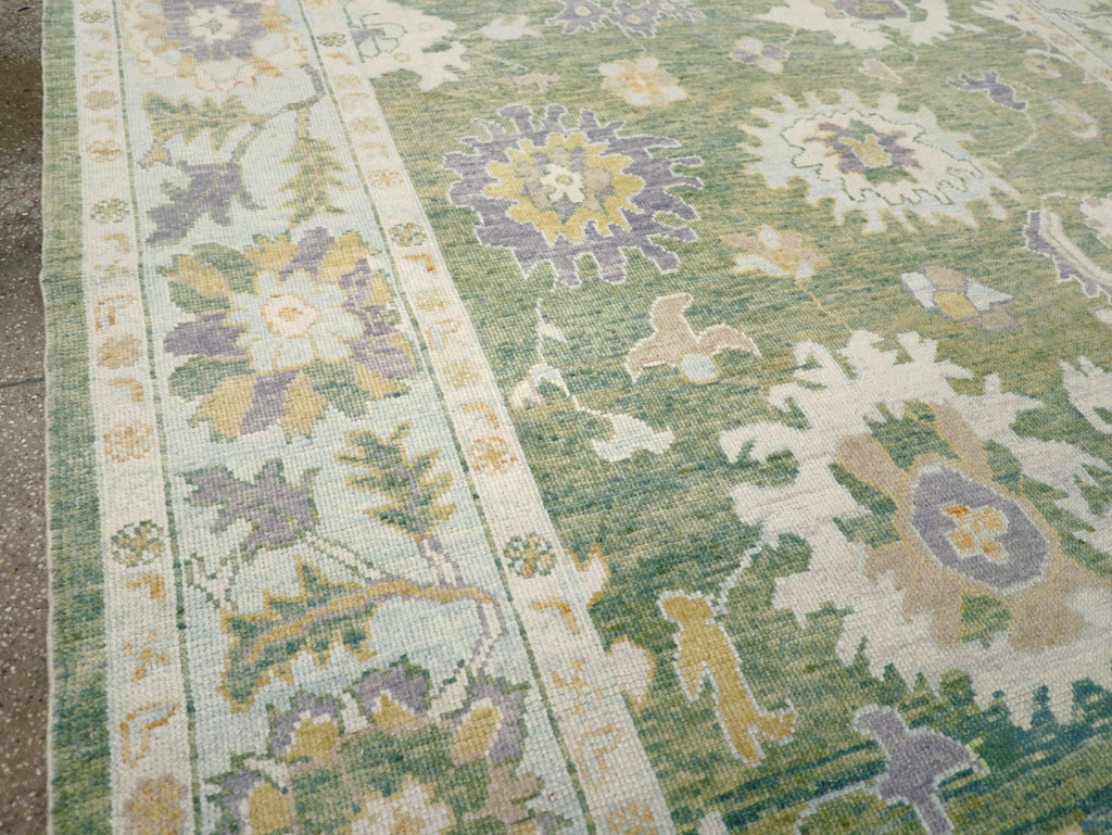 Contemporary Turkish Oushak Room Size Carpet, No.30981 - Galerie Shabab