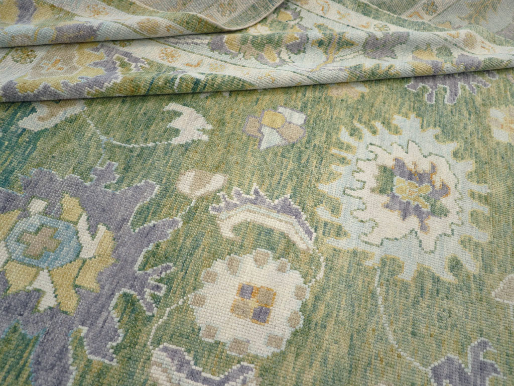 Contemporary Turkish Oushak Room Size Carpet, No.30981 - Galerie Shabab