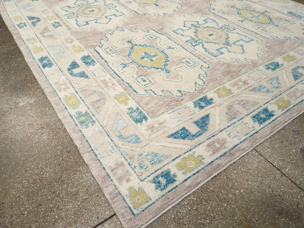 Contemporary Turkish Oushak Room Size Carpet, No.30982 - Galerie Shabab