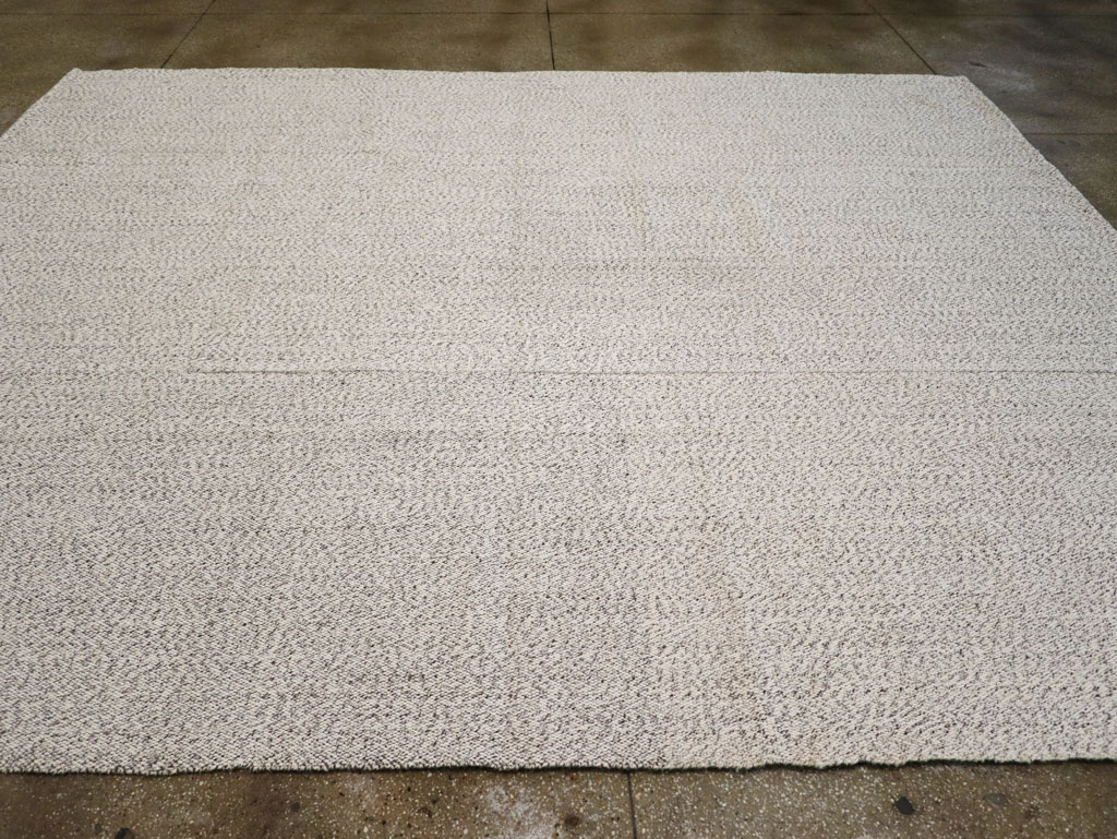 Vintage Turkish Flatweave Kilim Room Size Carpet, No.30984 - Galerie Shabab