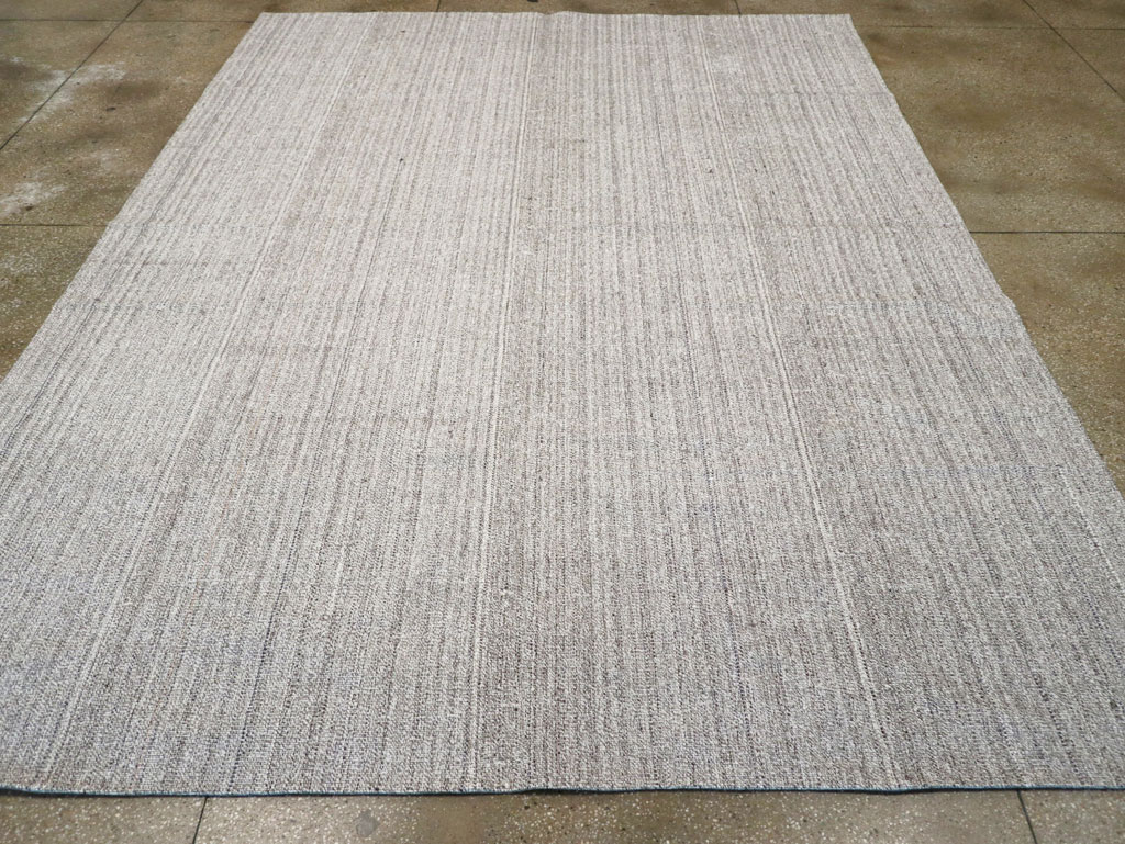 Vintage Turkish Flatweave Kilim Room Size Carpet, No.30987 - Galerie Shabab