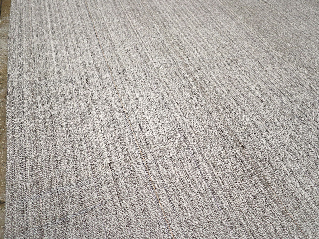 Vintage Turkish Flatweave Kilim Large Room Size Carpet, No.30988 - Galerie Shabab