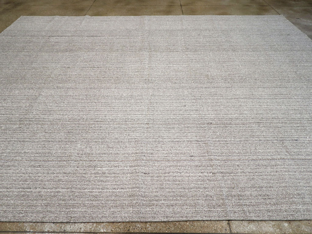 Vintage Turkish Flatweave Kilim Large Room Size Carpet, No.30988 - Galerie Shabab