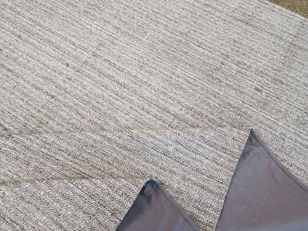 Vintage Turkish Flatweave Kilim Room Size Carpet, No.30989 - Galerie Shabab