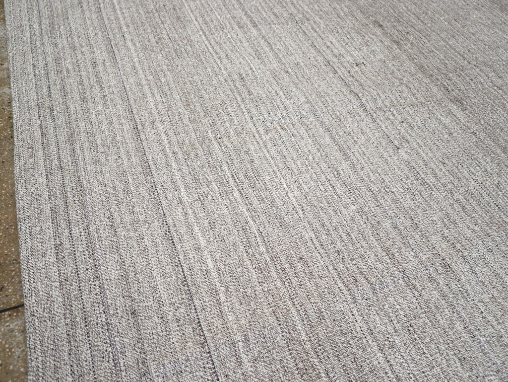 Vintage Turkish Flatweave Kilim Large Room Size Carpet, No.30990 - Galerie Shabab