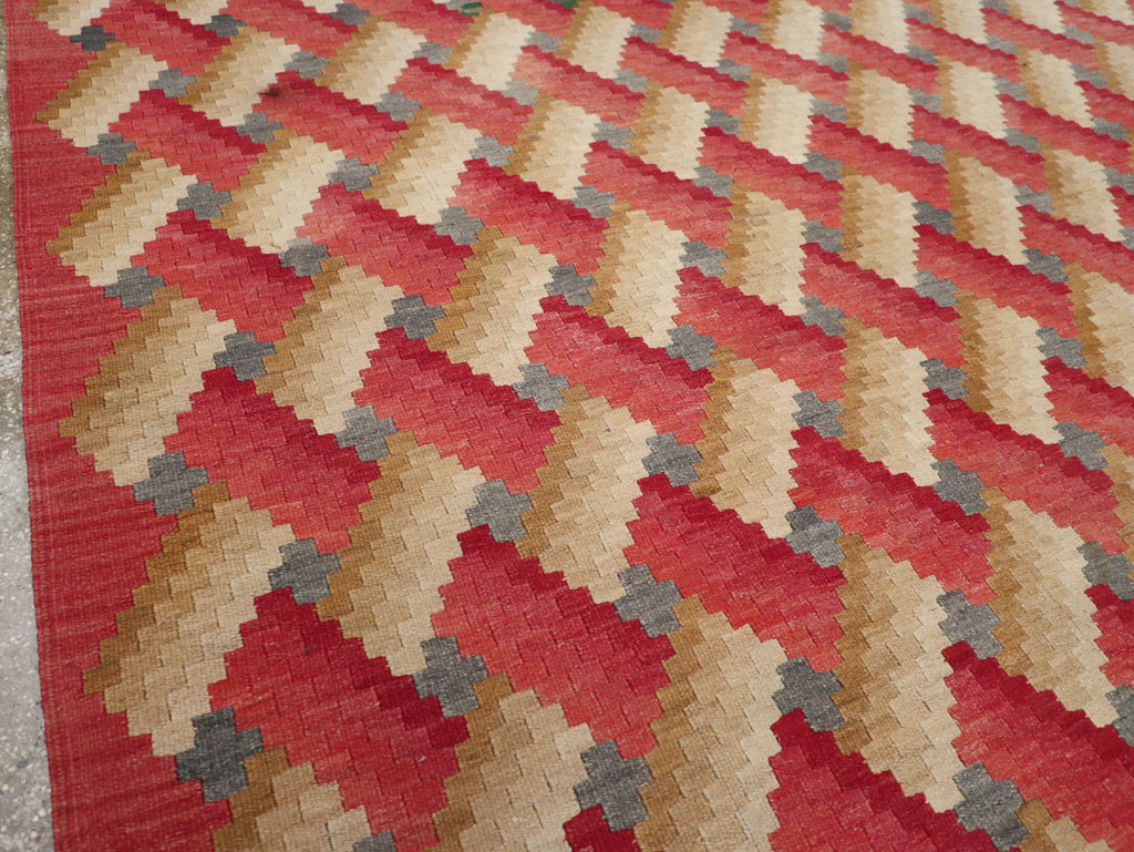 Vintage Turkish Flatweave Kilim Room Size Carpet, No.30992 - Galerie Shabab