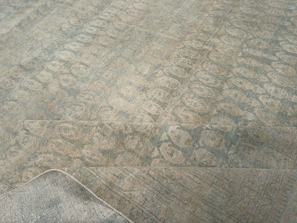 Antique Persian Mahal Oversize Carpet, No.30994 - Galerie Shabab