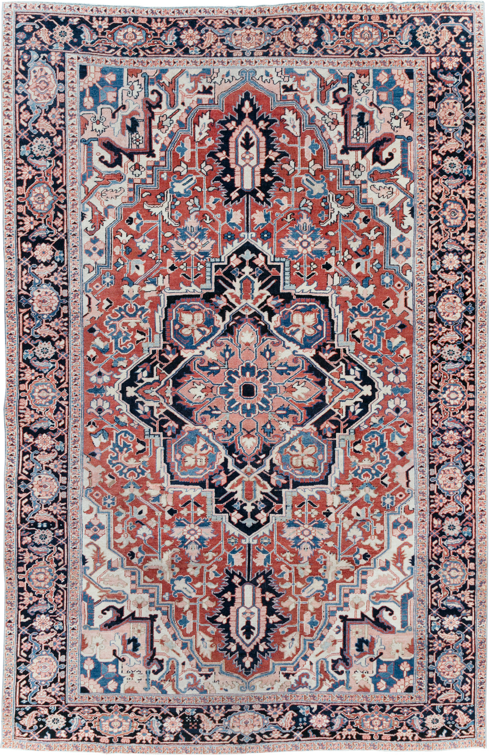 Antique Persian Heriz Room Size Carpet, No.30998 - Galerie Shabab