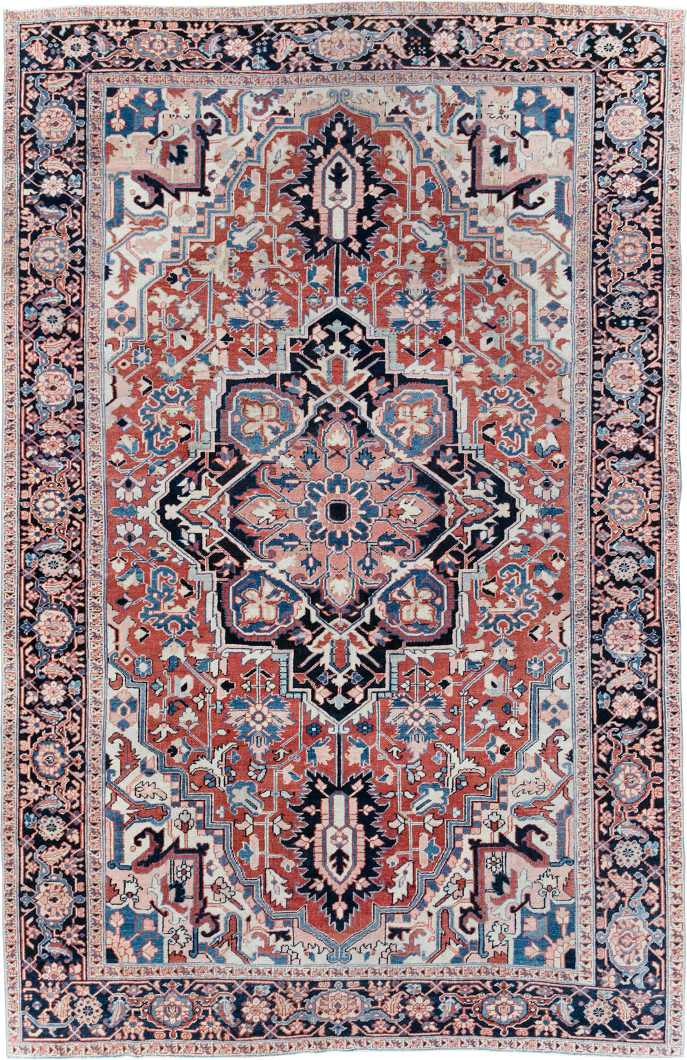 Antique Persian Heriz Room Size Carpet, No.30998 - Galerie Shabab