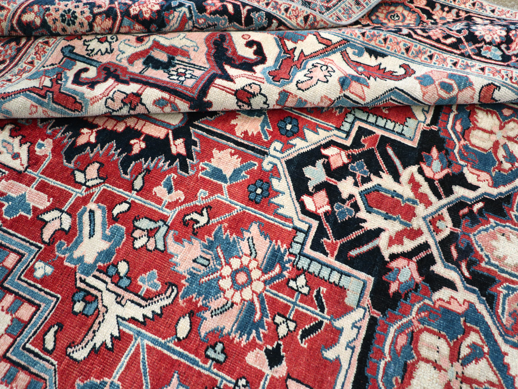 Antique Persian Heriz Room Size Carpet, No.30998 - Galerie Shabab
