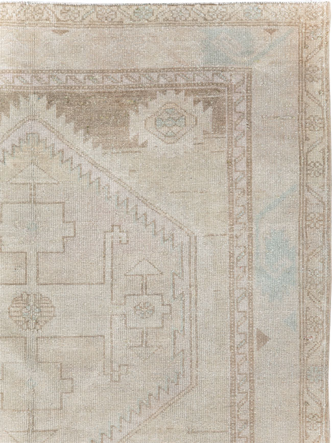 Vintage Persian Malayer Gallery Carpet, No.30999 - Galerie Shabab
