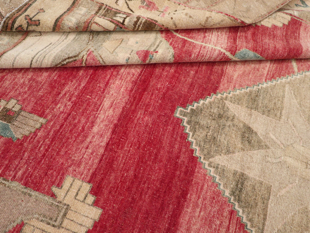 Vintage Turkish Anatolian Small Room Size Carpet, No.31000 - Galerie Shabab