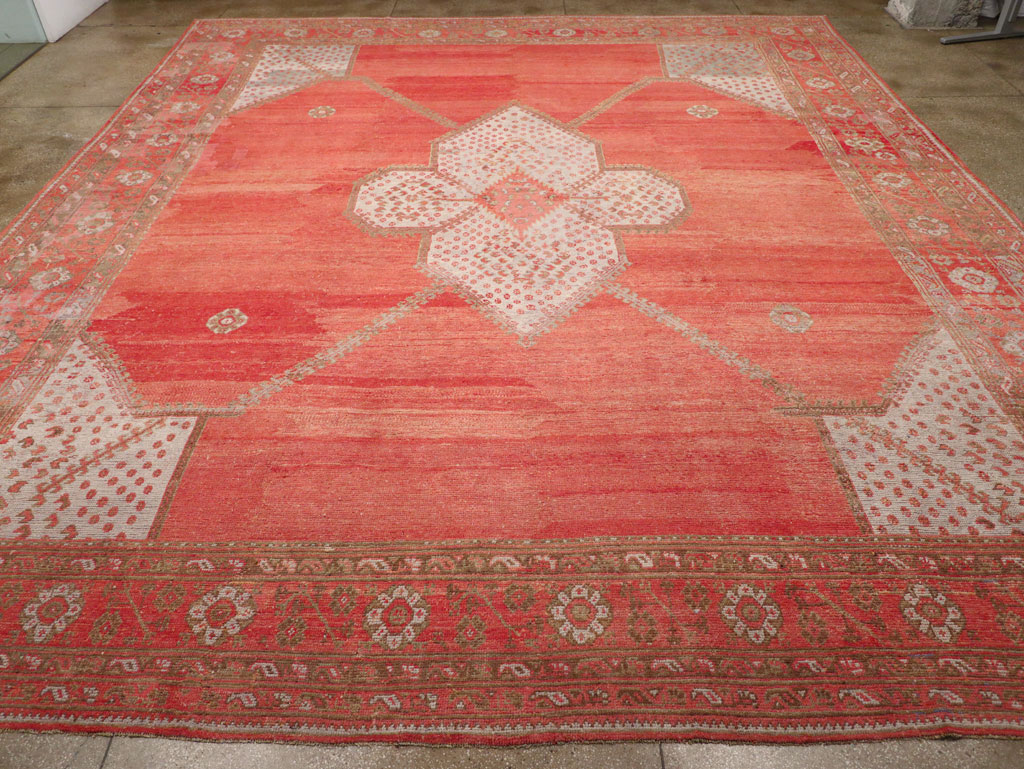 Antique Turkish Oushak Carpet, No.31002 - Galerie Shabab