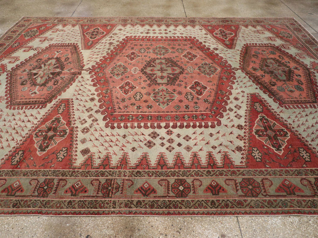 Vintage Persian Veece Room Size Carpet, No.31004 - Galerie Shabab
