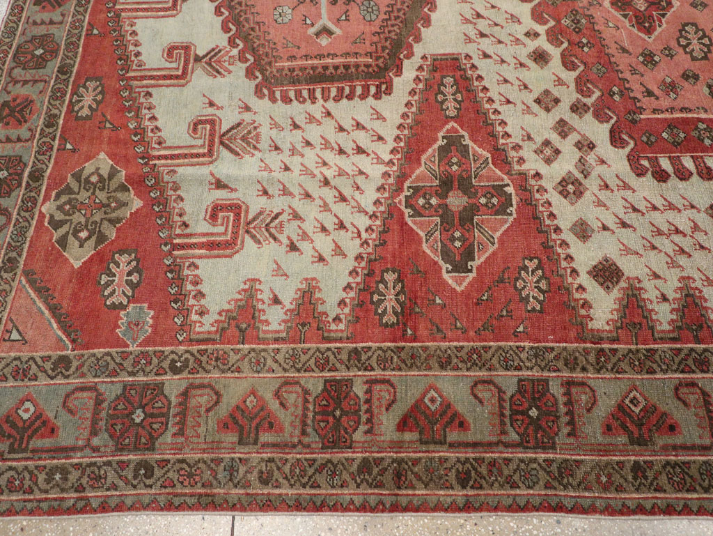 Vintage Persian Veece Room Size Carpet, No.31004 - Galerie Shabab