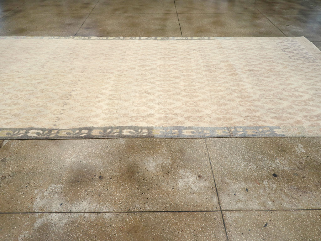 Vintage Anatolian Gallery Carpet, No.31005 - Galerie Shabab