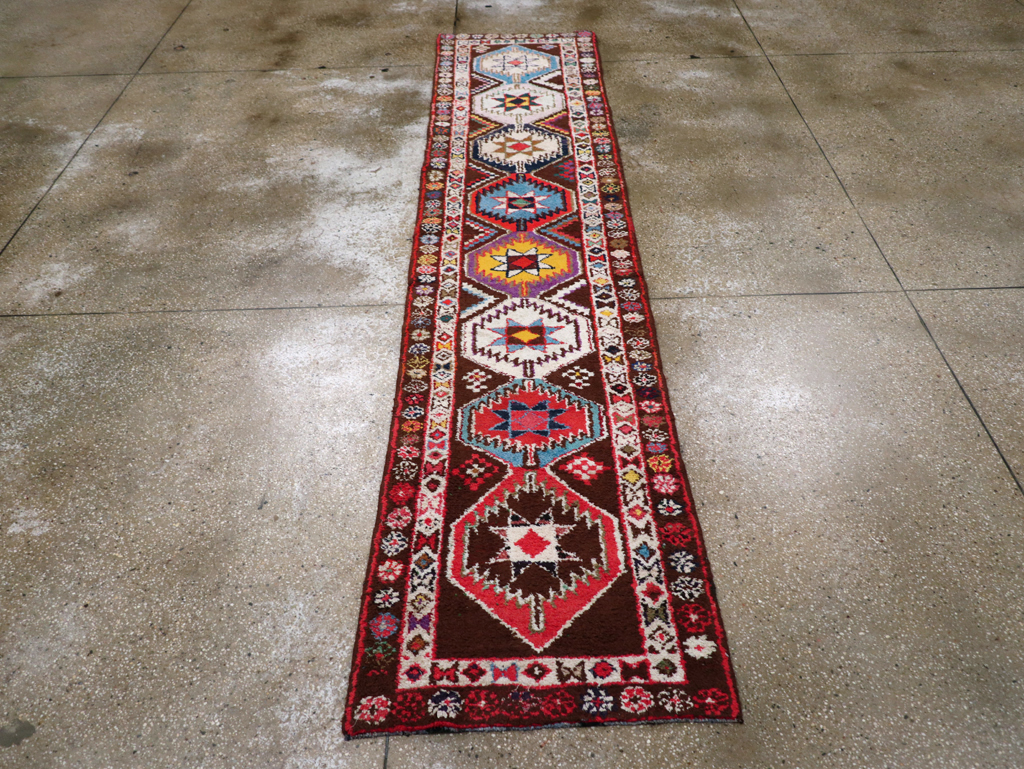Vintage Turkish Anatolian Tribal Runner, No.31006 - Galerie Shabab