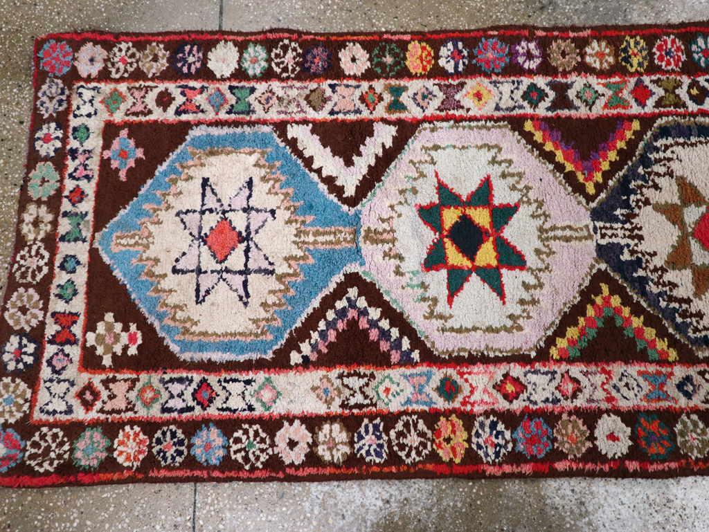 Vintage Turkish Anatolian Tribal Runner, No.31006 - Galerie Shabab