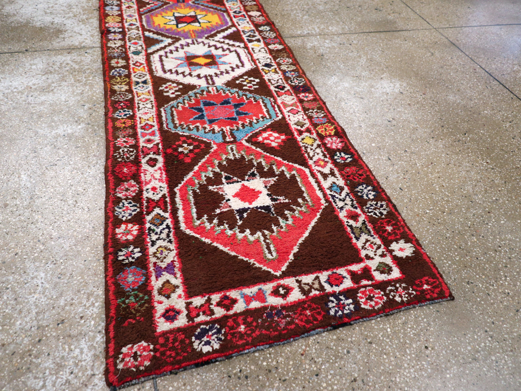 Vintage Turkish Anatolian Tribal Runner, No.31006 - Galerie Shabab
