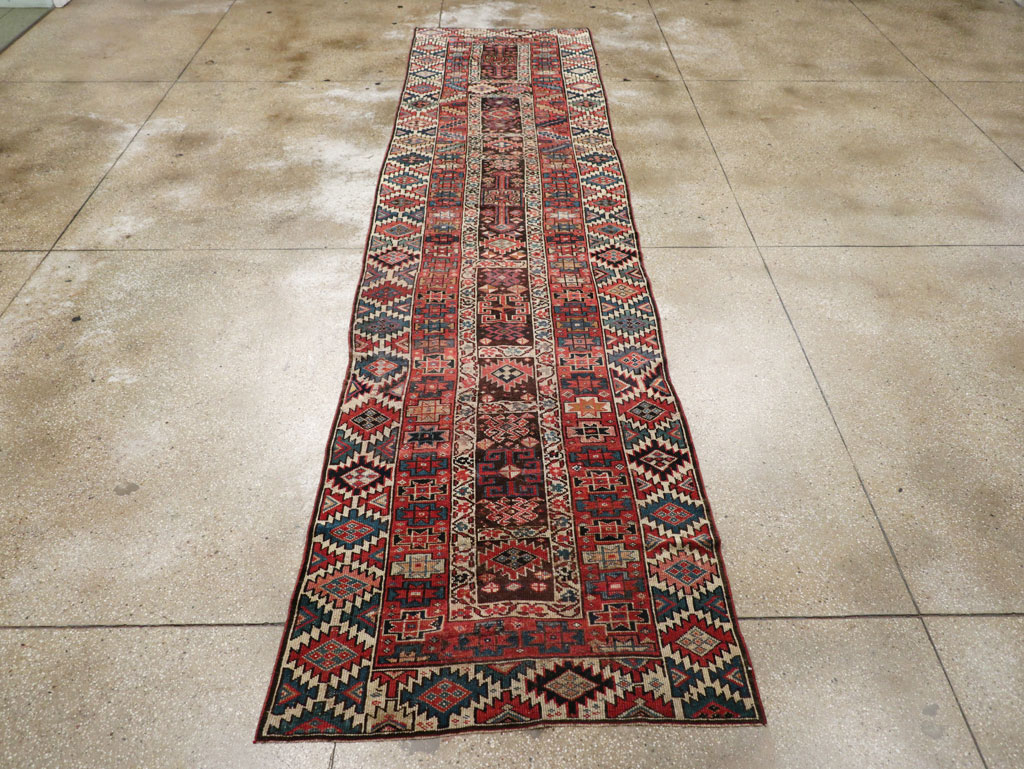 Antique Northwest Persian Runner, No.31007 - Galerie Shabab