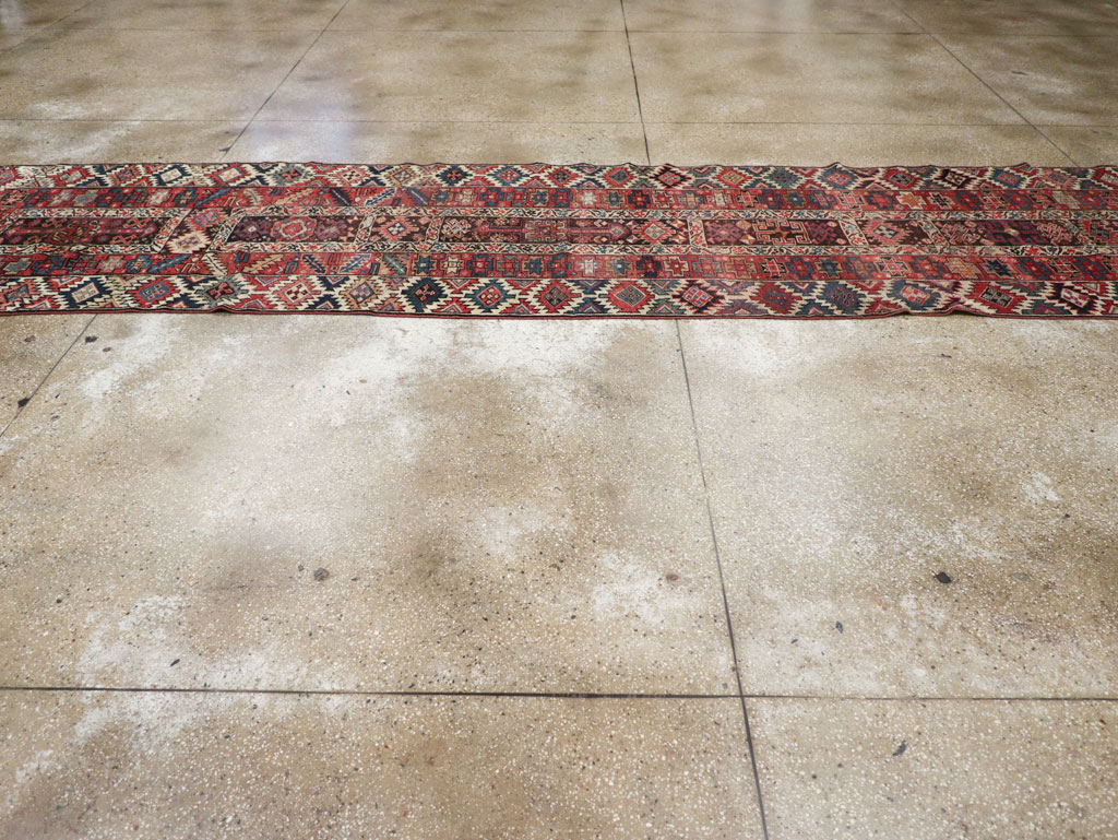 Antique Northwest Persian Runner, No.31007 - Galerie Shabab