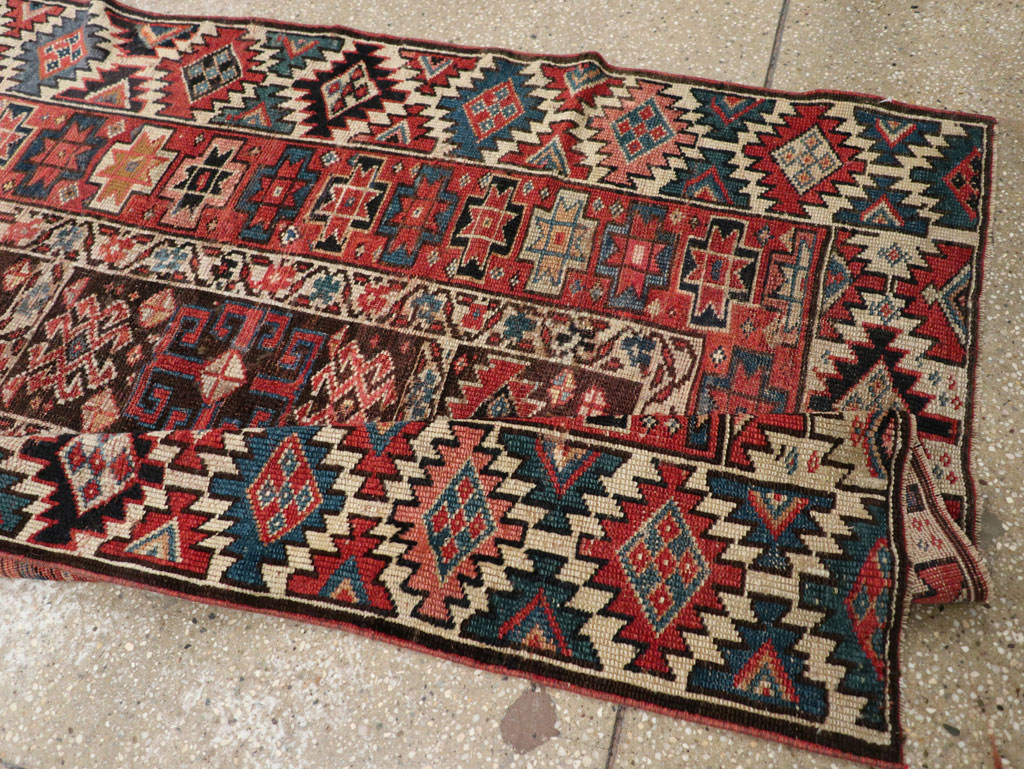 Antique Northwest Persian Runner, No.31007 - Galerie Shabab