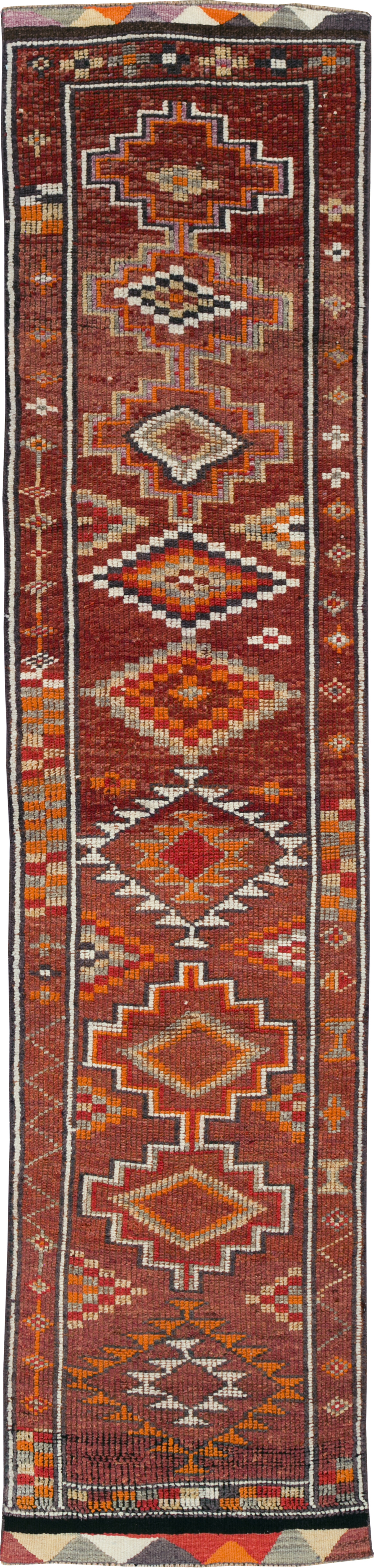 Vintage Turkish Anatolian Runner, No.31008 - Galerie Shabab
