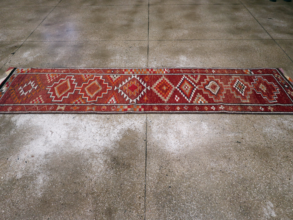 Vintage Turkish Anatolian Runner, No.31008 - Galerie Shabab
