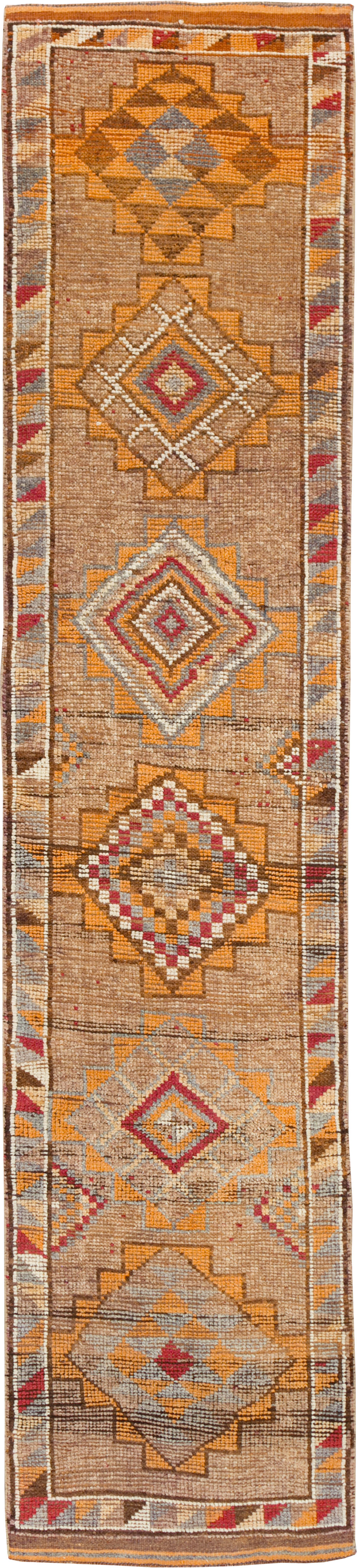 Vintage Turkish Anatolian Runner, No.31009 - Galerie Shabab
