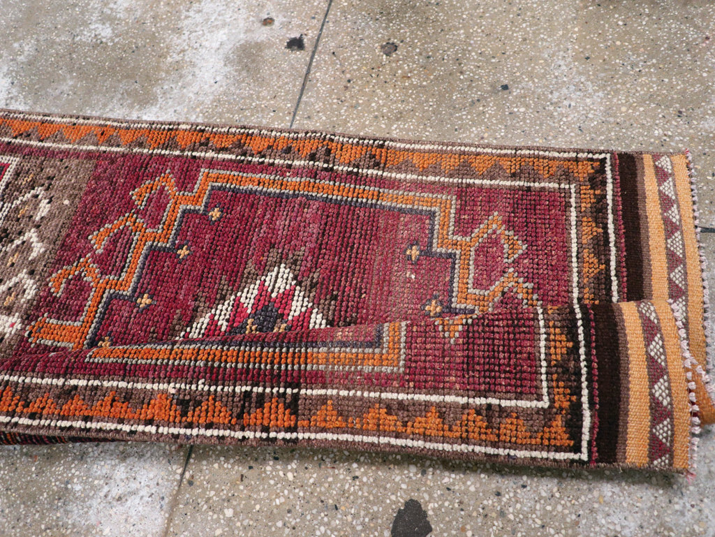 Vintage Turkish Anatolian Runner, No.31010 - Galerie Shabab