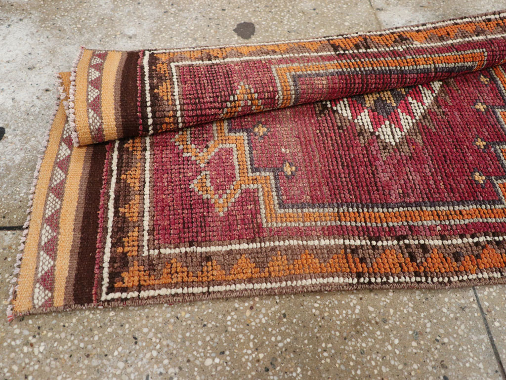 Vintage Turkish Anatolian Runner, No.31010 - Galerie Shabab