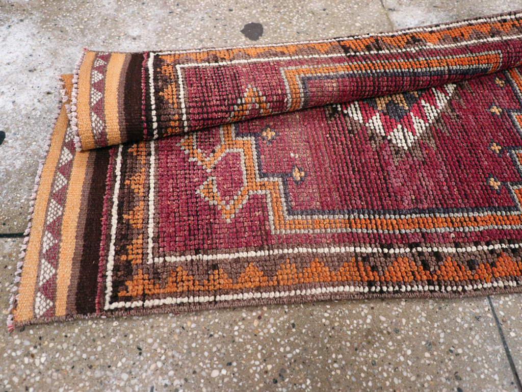 Vintage Anatolian Runner, No.31010 - Galerie Shabab