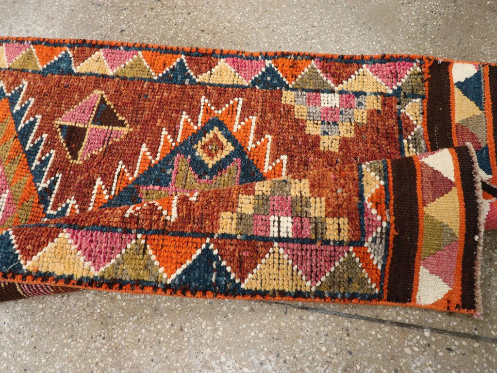 Vintage Turkish Anatolian Runner, No.31011 - Galerie Shabab