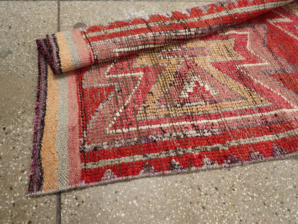 Vintage Turkish Anatolian Tribal Runner, No.31012 - Galerie Shabab