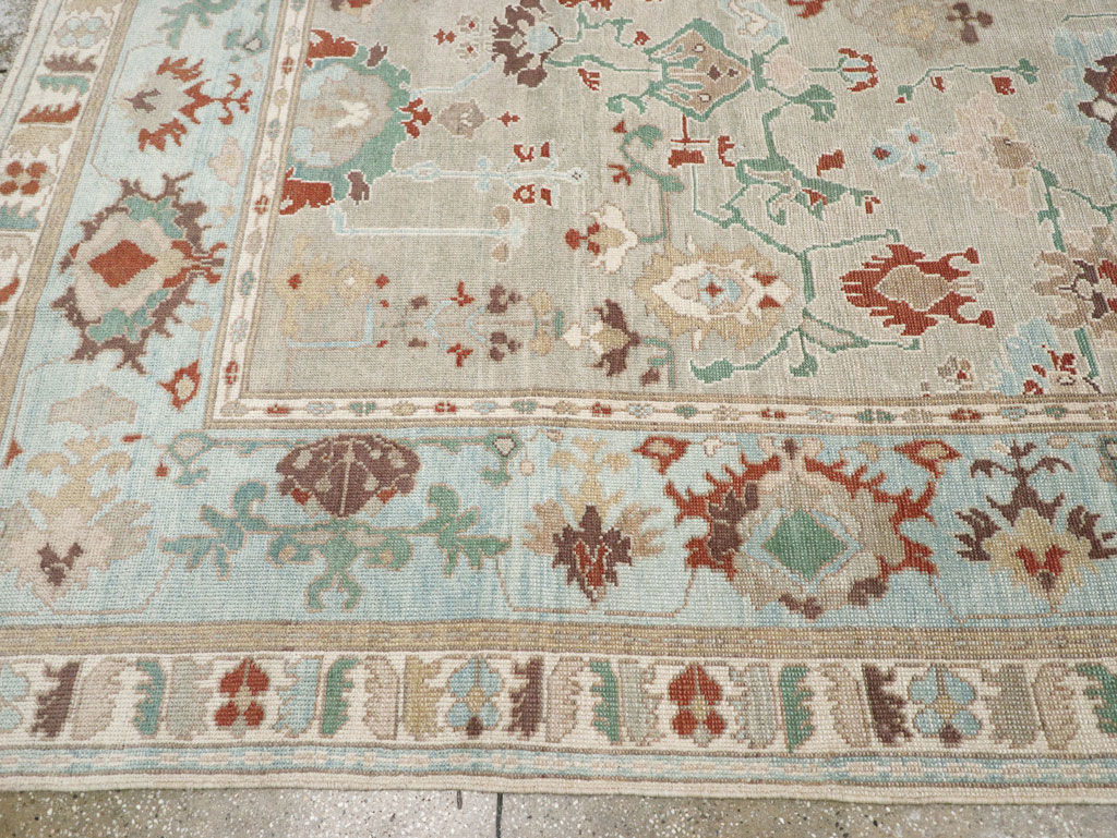 Contemporary Turkish Oushak Room Size Carpet, No.31013 - Galerie Shabab