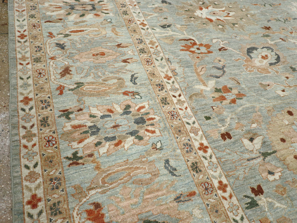 Modern Persian Sultanabad Room Size Carpet, No.31014 - Galerie Shabab