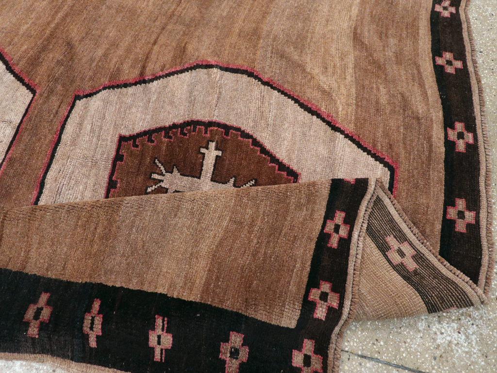 Vintage Turkish Anatolian Tribal Carpet, No.31021 - Galerie Shabab