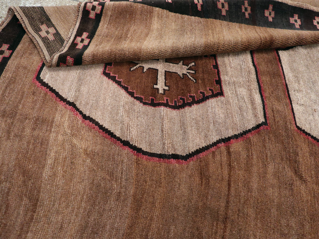 Vintage Turkish Anatolian Tribal Carpet, No.31021 - Galerie Shabab