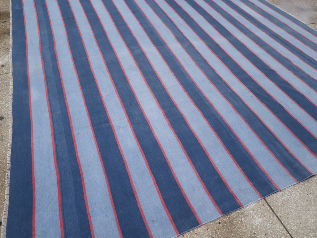 Vintage Indian Flatweave Dhurrie Square Rug, No.31023 - Galerie Shabab