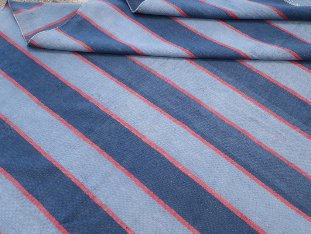 Vintage Indian Flatweave Dhurrie Square Rug, No.31023 - Galerie Shabab