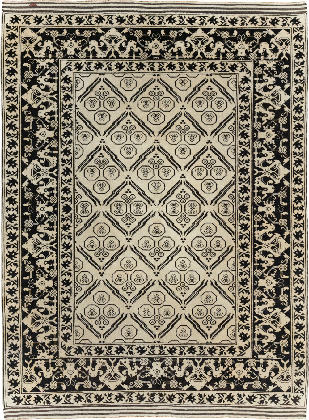 Vintage Turkish Anatolian Accent Rug, No.31028 - Galerie Shabab