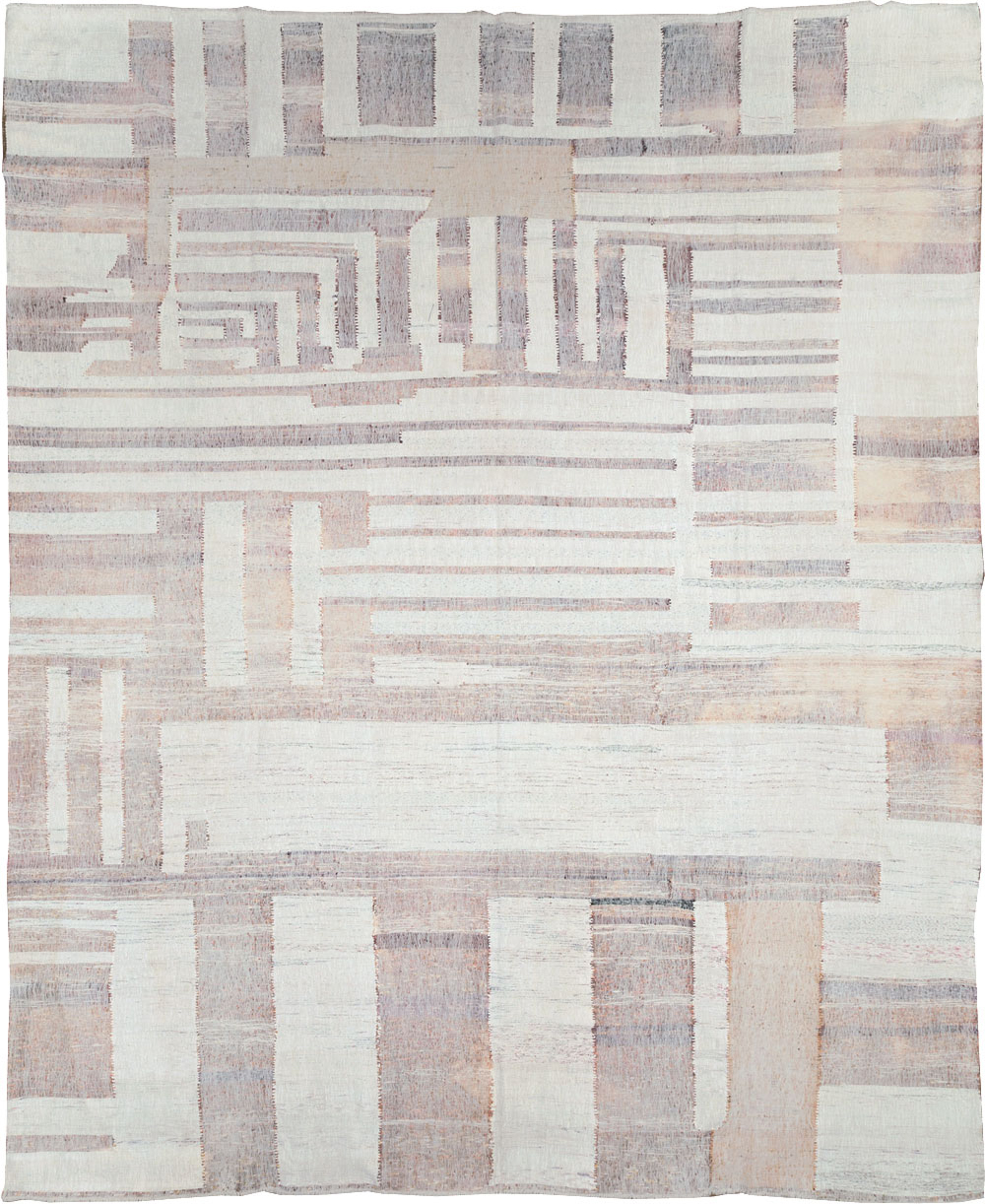 Vintage Turkish Flatweave Kilim Large Room Size Carpet, No.31032 - Galerie Shabab