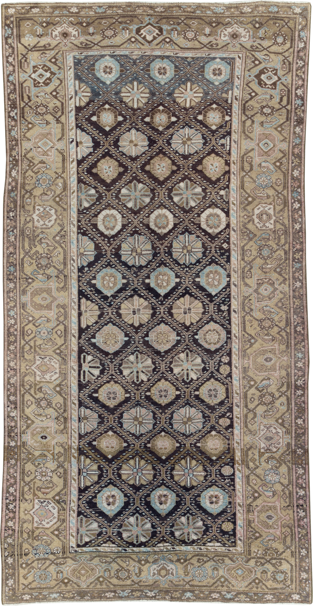Antique Persian Kurd Gallery Rug, No.31038 - Galerie Shabab