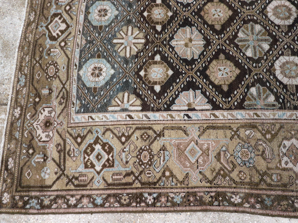 Antique Persian Kurd Gallery Rug, No.31038 - Galerie Shabab