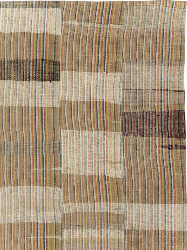 Vintage Turkish Flatweave Kilim Room Size Carpet, No.31044 - Galerie Shabab