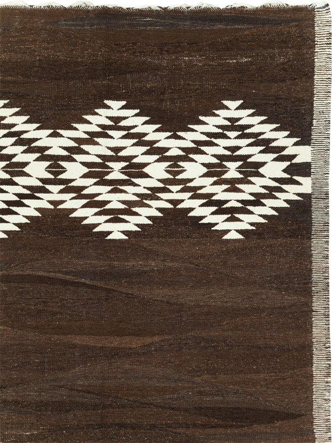 Contemporary Turkish Flatweave Kilim Room Size Carpet, No.31046 - Galerie Shabab